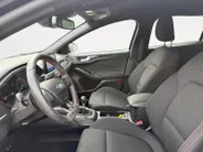 Ford Focus Wagon 1.0 EcoBoost ST Line Business | Trekhaak | Winterpack | B&O Audio | 18' inch velgen | Parkeersensoren | Keyless Entry |