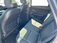 Hyundai Kona 1.6 GDI HEV Premium Sky | Stoel- stuurverwarming | Schuif- kanteldak | Leder | Elek. stoelverstelling