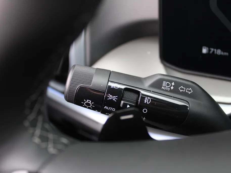 Kia Sorento 1.6 T-GDi Plug-in Hybrid 4WD ExecutiveLine 7p | Stuur-/stoelverwarming + ventilatie | Schuifdak | Leer | 360 Camera | Elek. stoelverst. | HUD | LED | 19' LM |