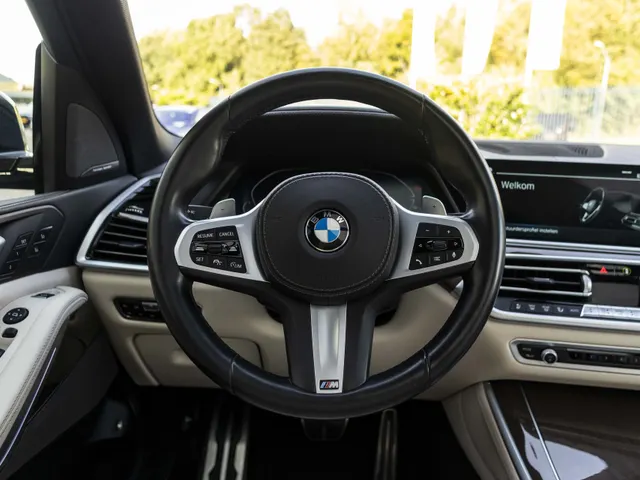 BMW X5 xDrive45e High Executive M-Sport / panoramadak / massage / stoelverkoeling