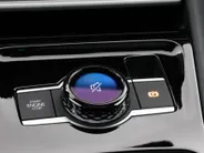 Volkswagen Tiguan 1.5 eHybrid 204pk DSG R-Line Edition · Panoramadak · 360 Camera · Inklap. Trekhaak · Matrix LED · Stuur- & Stoelverwarming + Massage · Achterbank verwarmd · Garantie t/m 09-10-2030 of 100.000km