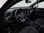 Audi Q3 Sportback 45 TFSIe 180kW/245PK S Line · Panoramadak · Trekhaak · Sonos soundsystem · Garantie t/m 04-04-2029 of 100000km.