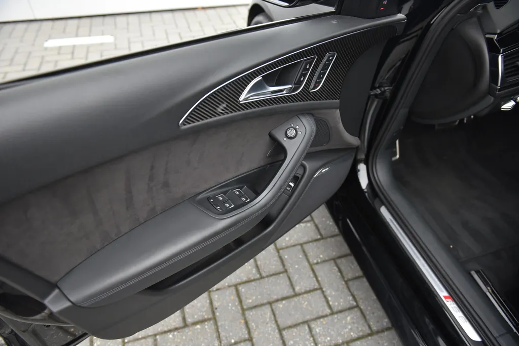Audi RS6 Avant 4.0 TFSI Quattro Performance Pro Line Plus