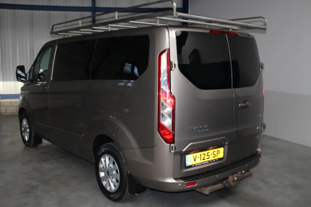 Ford Transit Custom 300 2.0 TDCI L1H1 Limited 130 PK | Drivers Assistance Pack | stoel & stuur verwarming | imperiaal | Safety pack | trekhaak | Apple Carplay/Android Auto |