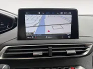Peugeot 3008 1.2 PureTech Crossway Avantage | Navigatie | Camera | Cruise/Climate Control | 12 MAANDEN GARANTIE!