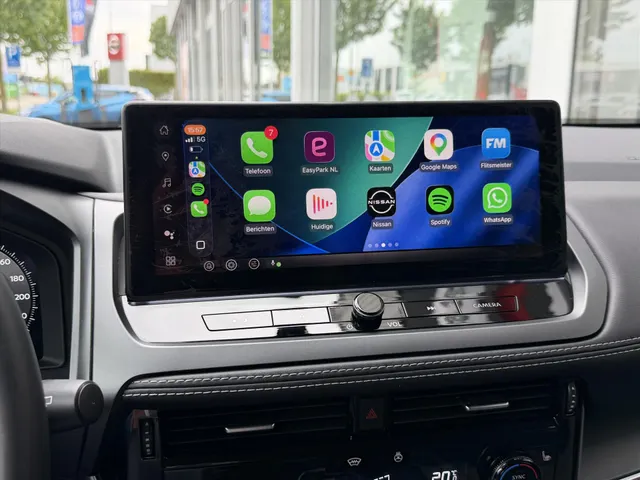 Nissan QASHQAI 1.3 Mild-Hybrid 158pk Xtronic N-Connecta | Panoramadak | Head-Up | Cold Pack | Two-Tone | App Connect | Keyless