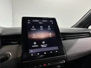 Renault Clio 145PK E-Tech Full Hybrid Techno Automaat Automaat | Digital Cockpit | 9,3'' Navi | Climate Control | Apple CarPlay/Android Auto | Camera | Cruise Control | Armsteun | Lichtmetalen Velgen
