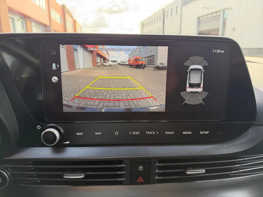 Hyundai i20 1.0 T-GDI Premium | Climate Controle| Lichtmetalen velgen| Metallic lak| Navigatie| Stoel verwarming| Stuur verwarming| Camera| Parkeer sensoren
