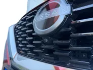 Nissan QASHQAI 1.3 MHEV Xtronic N-Connecta 158PK AUTOMAAT | Apple Carplay & Android Auto| Climate Controle | 4 seizoen banden | Metallic lak | Lichtmetalen velgen | Navigatie | Panoramadak | Dakrails | Dealer onderhouden | 1ste eigenaar