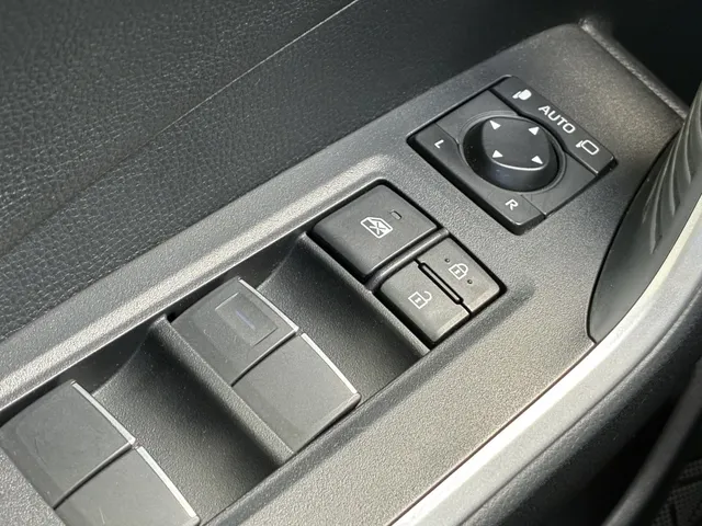 Toyota RAV4 2.5 Hybrid Dynamic | Navigatie | Keyless