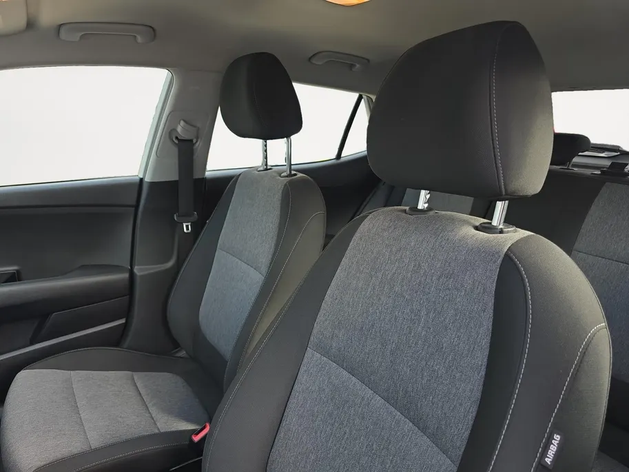 Kia Stonic 1.2 MPi ComfortPlusLine Navigator | Achteruitrijcamera | Apple/Android Carplay | Stoel en Stuurverwarming | Cruise control | 12 maanden garantie! |