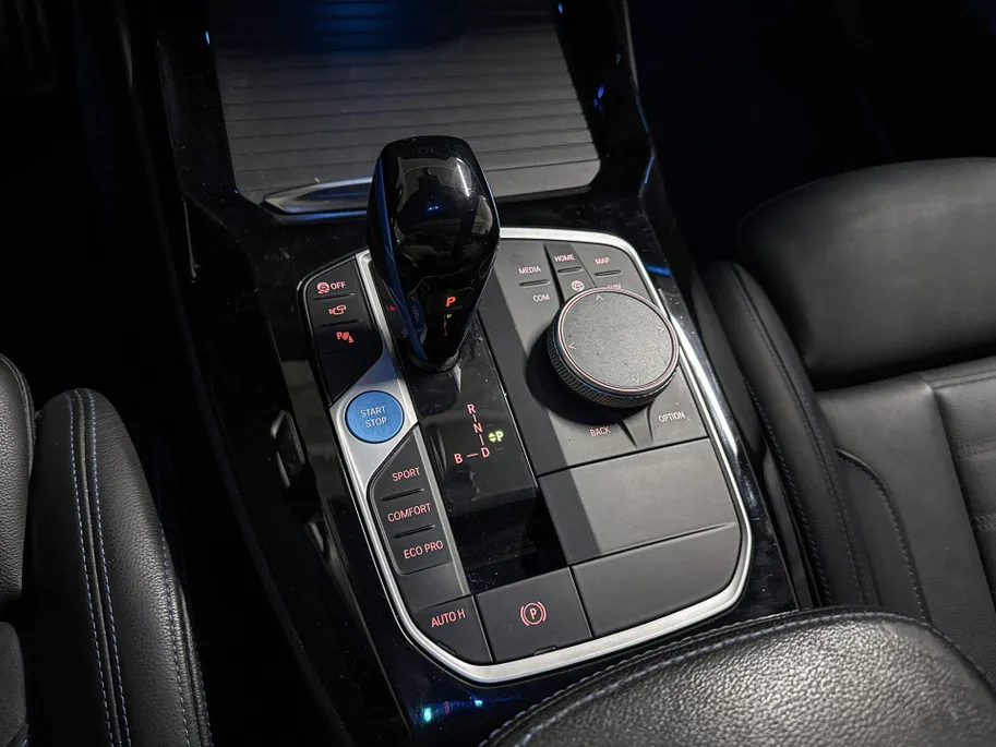 BMW iX3 High Executive