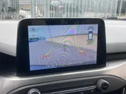 Ford Focus 1.0 EcoBoost Hybrid 125 pk Titanium X Wagon Navigatie - Apple Carplay/ Android Auto - Camera - Draadloos opladen telefoon - Elektrische achterklep
