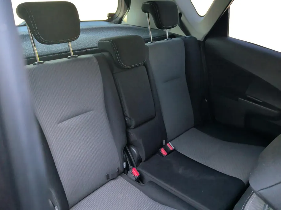 Toyota Verso-S 1.3 VVT-i Aspiration | Trekhaak  | NU Rijklaarprijs! Incl.12 Maanden, APK, Onderhoudsbeurt etc! Premiumpakket gratis!
