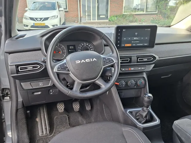 Dacia Jogger 1.0 TCe 110 Expression 7p. NL-auto | rijklaarprijs !!