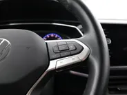 Volkswagen T-Cross 1.0 TSI 110pk DSG Style · Camera · Keyless · Stoelverwarming · Apple/Android Car Play · 17'Velgen · Draadloze Telefoonlader ·