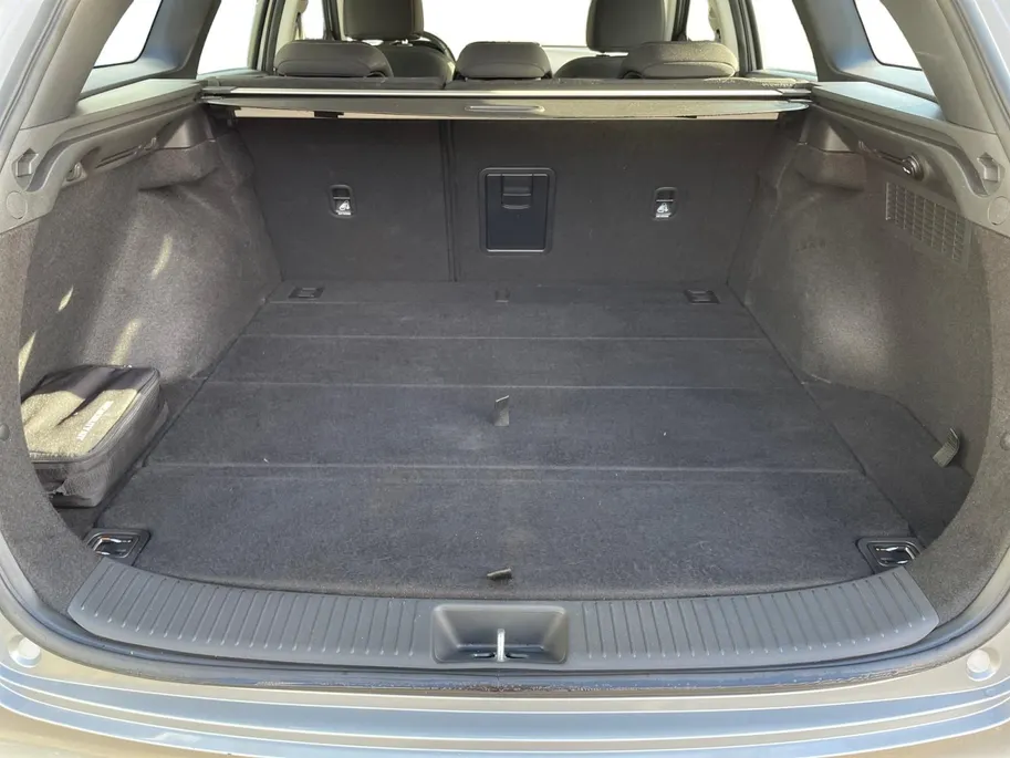 Hyundai i30 Wagon 1.0 T-GDi MHEV Comfort Smart | Navigatie | Apple Carplay & Android Auto | Cruise control | Climate control | Achteruitrijcamera | Parkeersensoren achter |