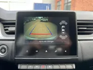 Renault Captur 1.6 E-Tech Hybrid 145 Intens | Automaat | Apple Carplay & Android Auto | Camera | Parkeersensoren | LMV | Cruise & Climate Control | 12 Maanden BOVAG Garantie