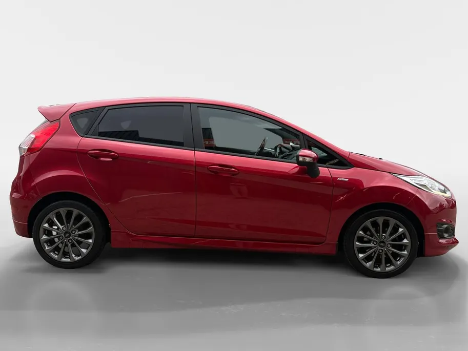 Ford Fiesta 1.0 EcoBoost ST Line | 1ste Eigenaar Volledig Dealeronderhouden | Parkeersensoren achter | Cruise Control | Navigatiesysteem |