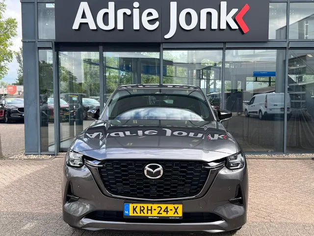 Mazda CX-60 2.5 e-SkyActiv PHEV Homura Plus | TREKHAAK |AUTOMAAT | PLUG-IN HYBDRIDE | PANORAMADAK | 2500kg TREKGEWICHT | LEDER | 360gr CAMERA | MEEST LUXE UITVOERING | BIJNA NIEUW |
