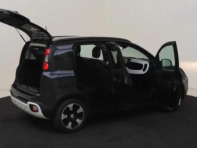 Fiat Panda 1.0 Hybrid Pandina