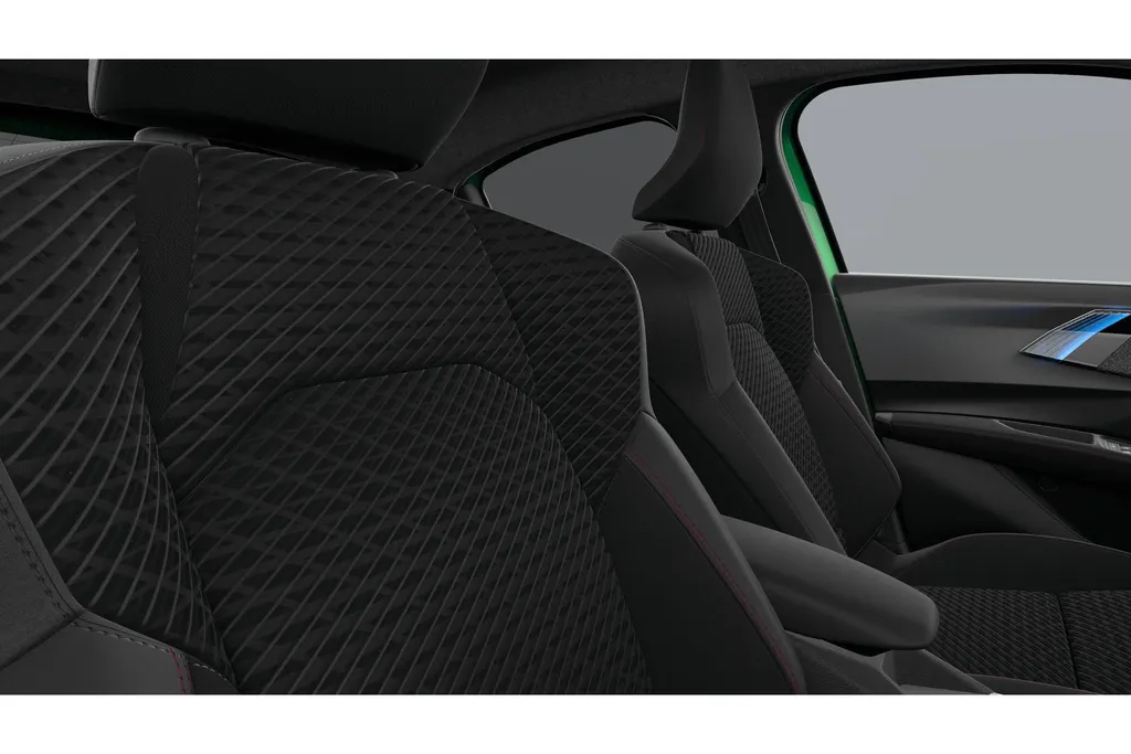 Renault Clio 1.2 TCe 115 techno Voorraad model | Nu met € 2.700,- Zeeuw en Zeeuw voorraad korting |  5 jaar Gratis Garantie tot 160.000km