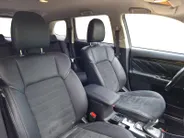 Mitsubishi Outlander 2.4 PHEV Intense | CRUISE | CLIMATE | PDC | STOELVERWARMING |