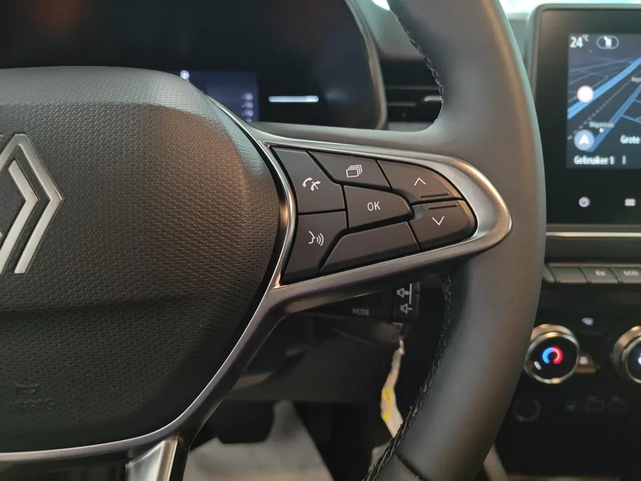 Renault Clio 1.6 E-Tech Full Hybrid 145 evolution AUTOMAAT NAVI AIRCO CAMERA PARKEERSENSOREN APPLE CARPLAY ANDROID AUTO 5 DEURS DEALER ONDERHOUDEN ZEER MOOIE AUTO