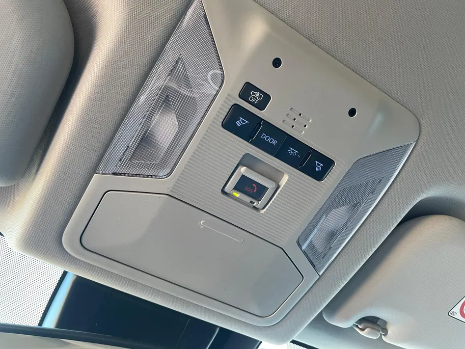 Toyota RAV4 2.5 Hybrid Business *Automaat*Navi via Carplay*Camera*Elekt. Achterklep*Adapt. Cruise Control*LM Velgen*Zeer nette auto!
