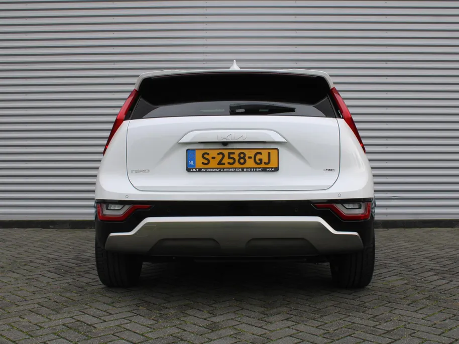 Kia Niro 1.6 GDi Hybrid ExecutiveLine | Stuur-/stoelverwarming + ventilatie | Leer | Schuifdak | 18' LM | Camera | Cruise adapt. | HUD | Zeer mooie auto |