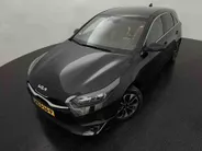 Kia Ceed 1.0 T-GDi 100pk Design Edition| Navigatie | Camera | Stoel/Stuur Verwarming | JBL!