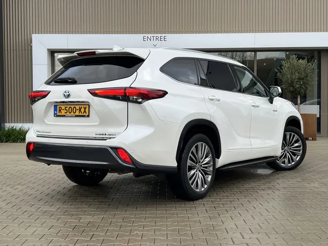 Toyota Highlander 2.5 AWD Hybrid Executive | 7 Persoons | Stoelventilatie | (42800km