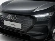 Audi Q4 Q4 Advanced edition performance 286 PK · Tech plus · Trekhaak elek. wegklapbaar · Lendensteun in voorstoelen