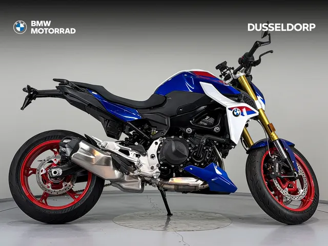 BMW F 900 R