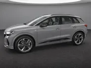 Audi Q4 Q4 S edition 204 PK · Trekhaak elek. wegklapbaar ·  Lendensteunen · Opberg- en bagageruimtepakket