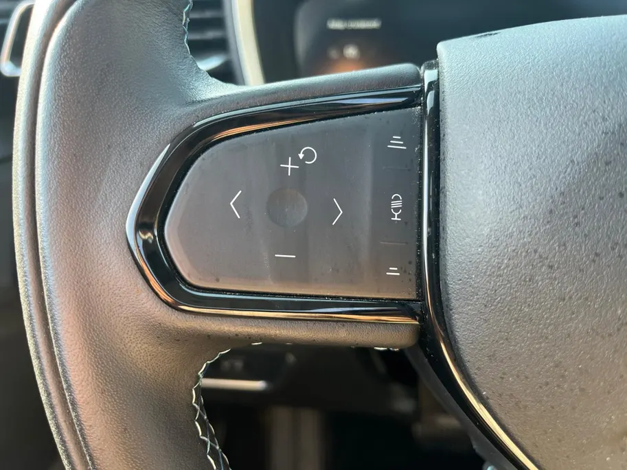 Lynk & Co 01 1.5 PHEV autom. 260pk Panodak | LED | 20' | CarPlay | Stoelverwarming | etc.