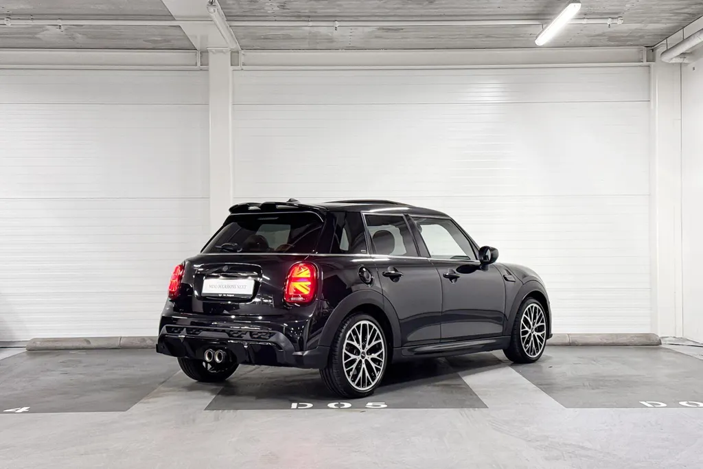 MINI Cooper 5-deurs Cooper S Rockingham GT Edition