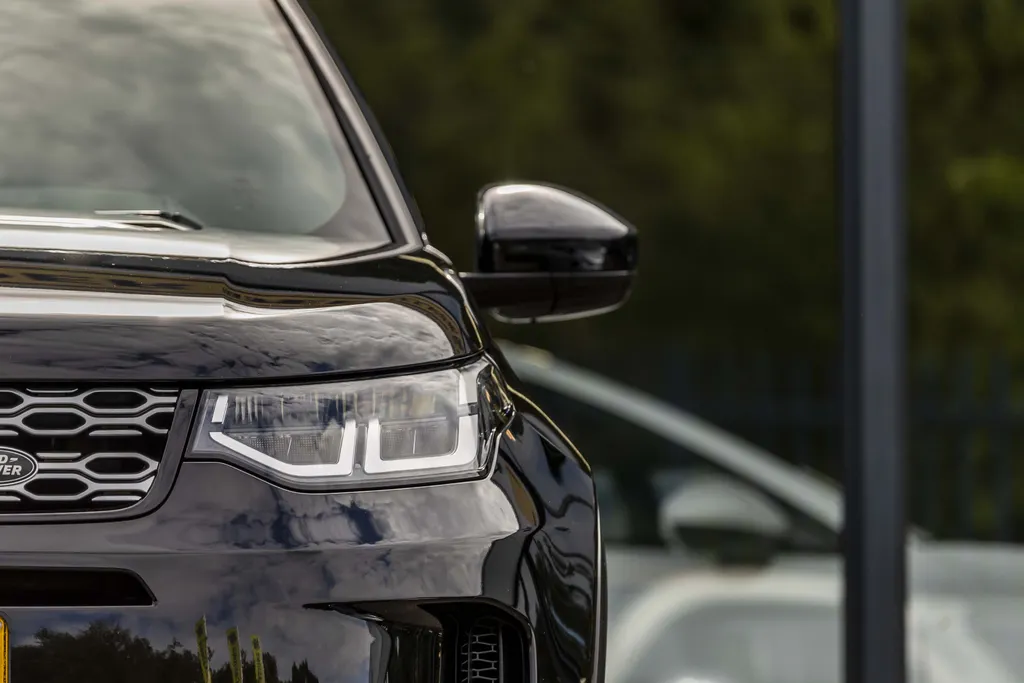 Land Rover Discovery Sport 2.0 TD4 Urban Series SE EX.BTW | Achterbank + ramen aanwezig |