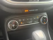 Ford Fiesta 1.0 EcoBoost Hybrid Titanium | Airco | Achteruitrij Camera | Navigatie | 12 maanden garantie! |