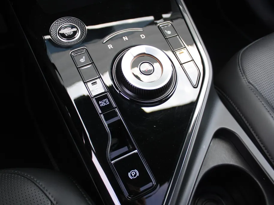 Kia Niro 1.6 GDi Hybrid DynamicPlusLine | Schuif-/kanteldak | Stuur-/stoelverwarming | Cruise adapt. | Camera | Clima | 16' LM |
