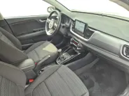 Kia Stonic 1.0 T-GDi MHEV DynamicPlusLine | Airco | Navi | Camera | LM Velgen | Privacy Glass |