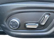 Lynk & Co 01 1.5 PHEV 260pk Black Pack | NL Auto | Zwarte hemel | Trekhaak | Panodak | Stoelverwarming | LED | Etc.
