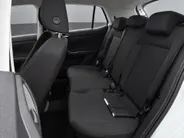 Volkswagen T-Cross 1.0 TSI 95pk Life · Apple/Android Car Play · Trekhaak · P-Sensoren · Airco · 16'Velgen ·