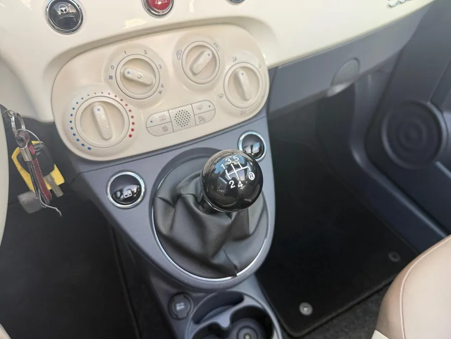 Fiat 500C 1.2 Lounge | Open Dak | Bluetooth | All Season Banden | Airco | Lederen Bekleding | LMV | 12 Maanden BOVAG Garantie
