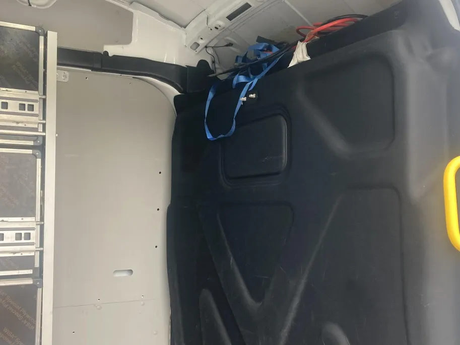 Ford Transit 350 2.0 TDCI 105 pk L4H3 Trend RWD Laadlengte 4 meter - Laadruimtebescherming - Ideaal voor Koeriersdiensten