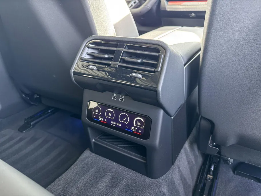 BMW i5 Touring eDrive40 84 kWh