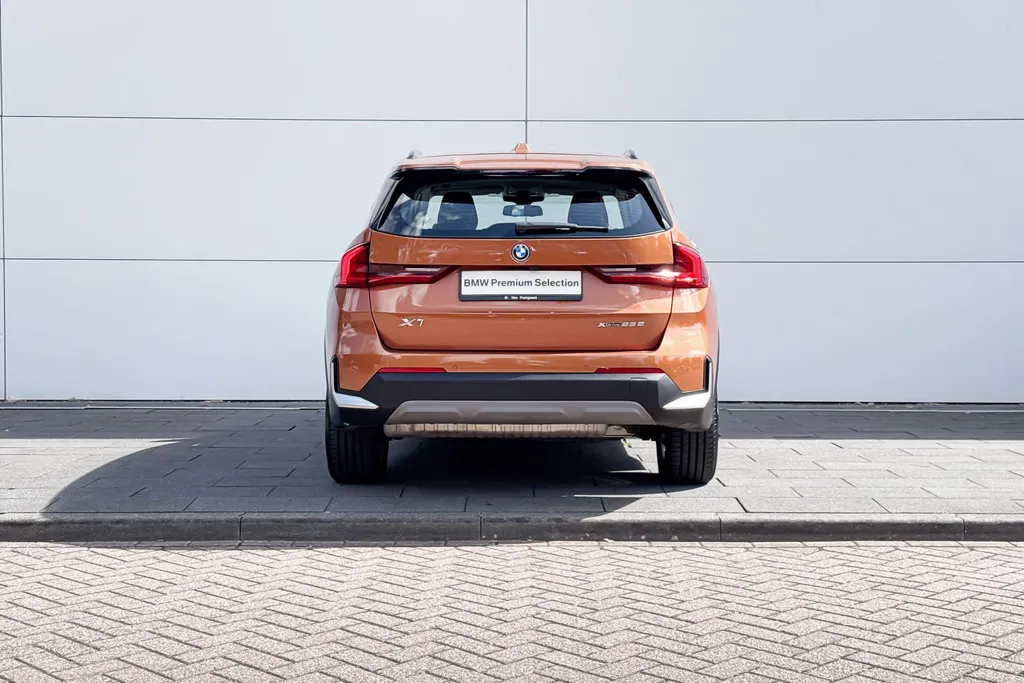 BMW X1 xDrive25e