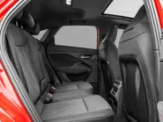 Audi Q3 Sportback 1.5 200kW e-hybrid S edition 272 PK · Tech pro · Glazen panoramadak · Sportstoelen alcantara met rode stiksels