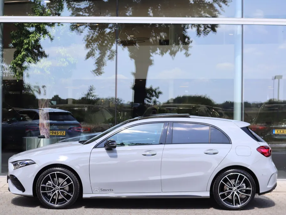 Mercedes-Benz A-Klasse 250 e 140 Year Edition l Keyless l Panoramadak l Memory