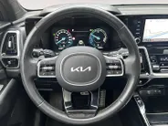 Kia Sorento 1.6 T-GDI Hybrid 2WD ExecutiveLine 5p. | Apple Carplay / Android Auto | Navigatiesysteem | Elektrisch Verstelbare Voorstoelen | Bestuurdersstoel met Geheugen | Elektrisch Schuif / Kanteldak | Elektrisch Bedienbare Achterklep | Stoelverwarming + Stoelkoeli
